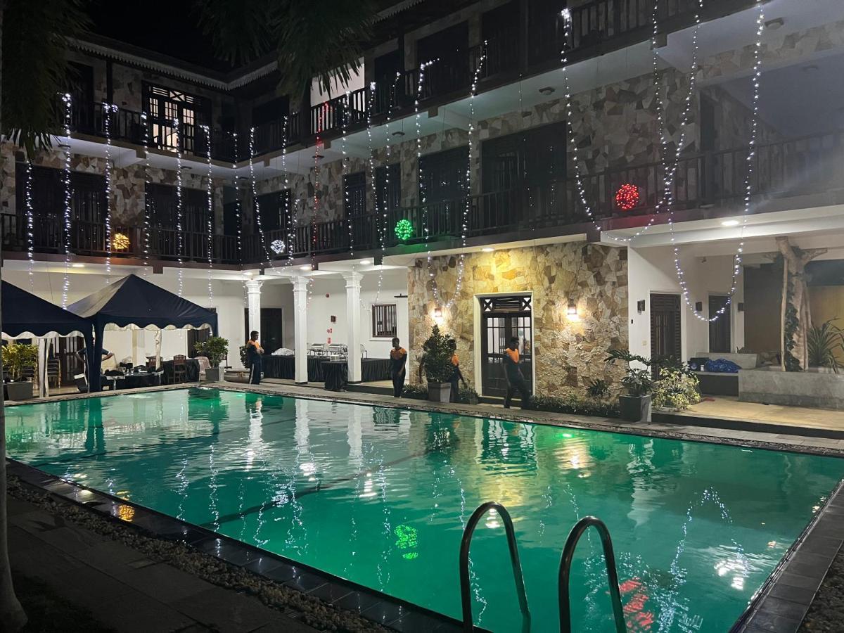 Scandinavia Hotel Hikkaduwa Exterior foto