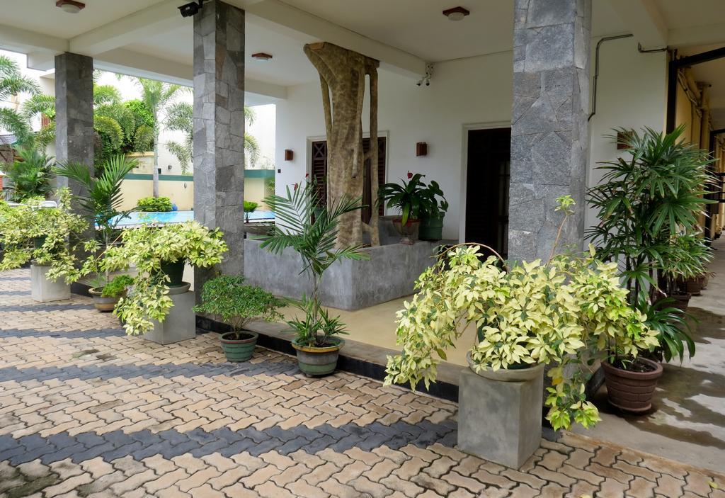 Scandinavia Hotel Hikkaduwa Exterior foto